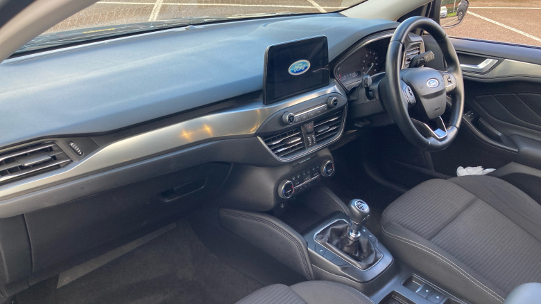 Ford Focus 1.0 EcoBoost 125 Titanium 5dr Petrol Hatchback